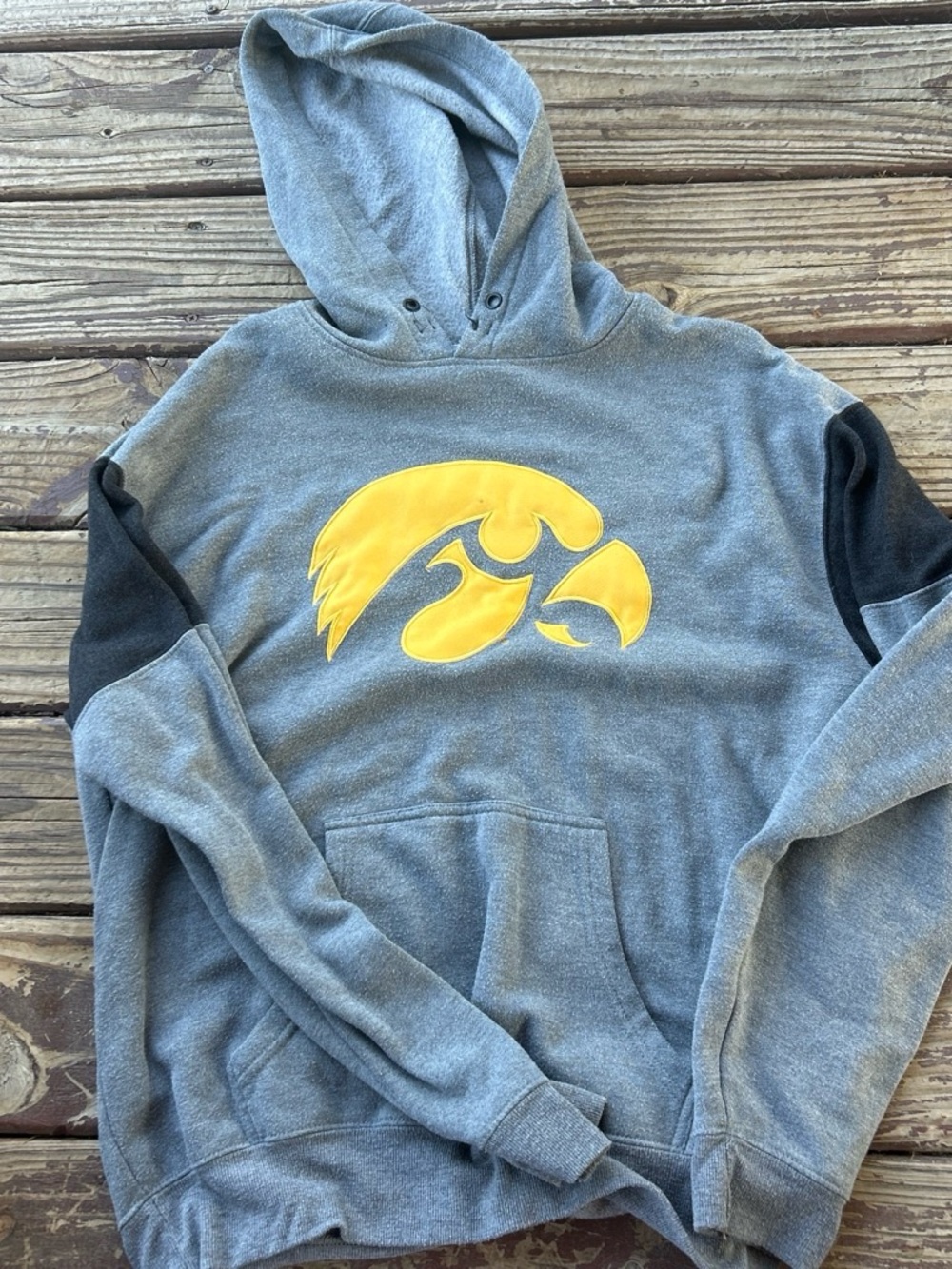 Men's Gray Pullover Hoodie with Yellow Emblem